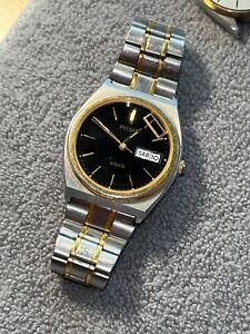 Pulsar by Seiko Mens Vintage V143-X003 Watch For Parts Repair Only Please Read!