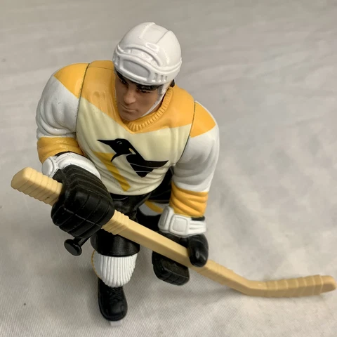 Starting Lineup Pro Action Edition Jaromir Jagr NHL Penguins Action Figure 1998 Cover