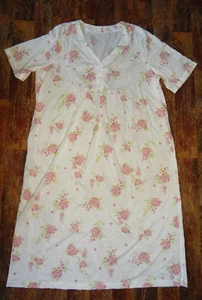 David Nieper Nachtkleid Nachthemd mit Herzausschnitt und Blumendruck Gr.XL - Bild 1 von 3