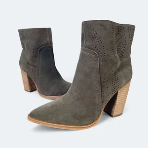 Vince Camuto Green Suede Boots Western Perforated Pointed Toe Women's Size 7.5 - Picture 1 of 14