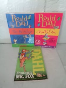 (3) Roald Dahl Chapter Books - Witches, Matilda, Mr. Fox - Foto 1 di 1