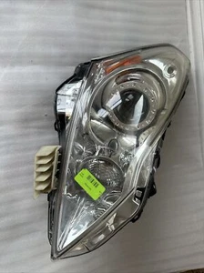 2010-2015 Infiniti G37 G25 Q40 Headlight Right HID Xenon RH OEM Sedan - Picture 1 of 14