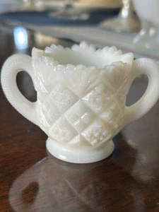 Vintage Westmoreland Milk Glass Diamond Point Double Handle Toothpick Holder - Picture 1 of 7