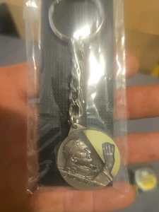 Extremely Rare Damiano Colombo & Figli S.p.a Benedictus Xvi Keychain - Picture 1 of 9