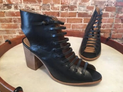 Kensie Clive Cuero Negro Gladiador Punta Abierta Botín Bomba 10 NUEVO Foto 1 de 4