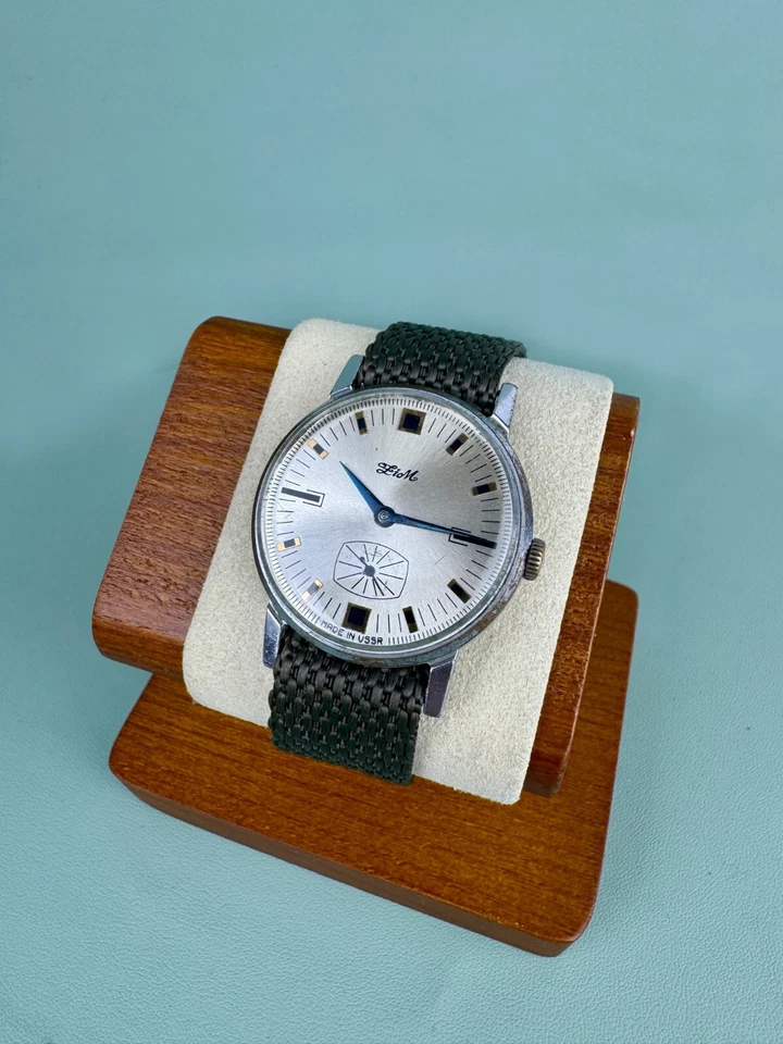 Relojes de pulsera mecánicos soviéticos vintage para hombre POBEDA ZIM reloj clásico URSS ChCHZ Foto 1 de 4