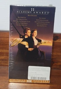 Decaprio Titanic VHS Tape Box Set Blockbuster Video Exclusive New Sealed THX - Picture 1 of 8