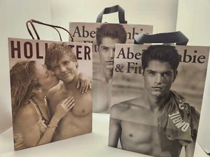 Lote de 3 bolsas de compras con póster modelo masculino Abercrombie & Fitch Hollister - Imagen 1 de 9