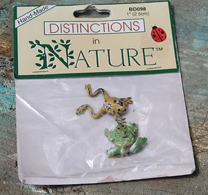 Miniature Set of 2 Frogs, FREE SHIPPING! - Picture 1 of 2