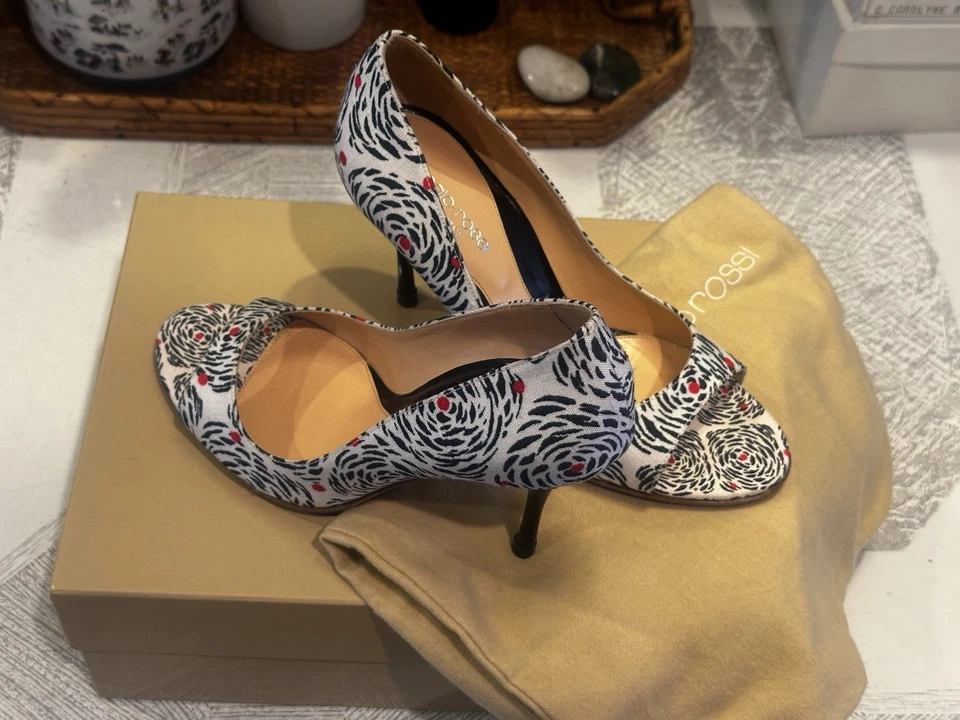 Vintage Floral Sergio Rossi Open Toe Pumps - Image 1 of 1