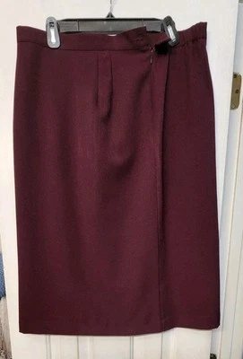Falda Nikki Midi Granate Talla 14 Trabajo, Iglesia Carrera Foto 1 de 4