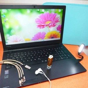 Toshiba R50 Pro Business 15 pollici l 16 GB RAM NUOVO l Windows 11 SSD l... - Foto 1 di 12