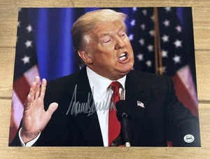 President Donald Trump Autographed Photo 11x14" Mini Poster Hand Signed w/COA - Picture 1 of 5