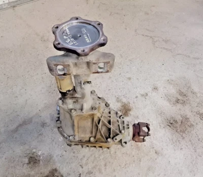 2007-2008 Chevy Suburban 1500 Front Axle Differential Carrier 3.73 Ratio Foto 1 de 4