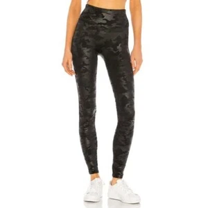 Spanx High Rise Faux Leather Black Glossy Camo Leggings in Matte Black Size XL - Picture 1 of 6