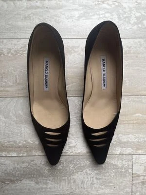 Manolo Blahnik черная замша котенок каблук насосы, черный, размер 6,5 средний - Изображение 1 из 4