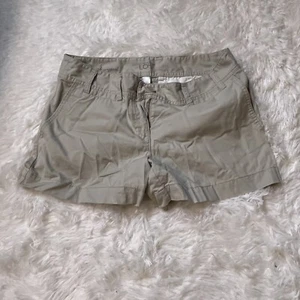 ann taylor womens cargo shorts size 4 pockets Cotton Khaki Beige - Picture 1 of 3