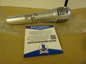 Microfono autografato firmato ADDISON RAE social media TIKTOK BECKETT BAS COA - Foto 1 di 8