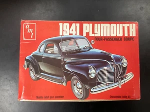 AMT 1941 Plymouth 4 Passenger Coupe 1/25 Model Hobby Kit - Bild 1 von 7