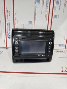 2014 - 2019 Toyota Tacoma OEM Entune AM FM Sat Radio Receiver With Trim Bezel - Bild 1 von 14
