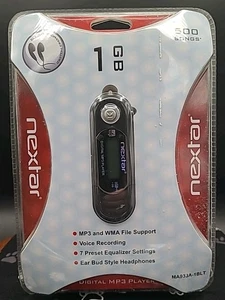 Nextar 1 GB Reproductor de MP3 Digital Grabadora de Voz 500 Canciones MA933A-1BLT Nuevo Sellado - Imagen 1 de 2