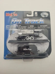 Vintage 2002 Maisto On Track Diecast Train & Bonus Track # 15131 "White Pass" 73 - Picture 1 of 7