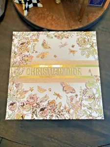 DIOR Vip holiday party gift set wedding+ Bag+ Perfume + Lip gold Mom box day ๐ - Picture 1 of 9