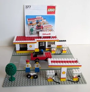 Lego Town Classic Shell Service Station 377 - 100% Complete + Instructions 1978 - Picture 1 of 15