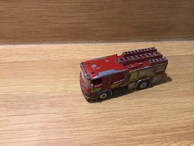 "Camión de bomberos Corgi Scania - 3"" de largo"  Foto 1 de 4