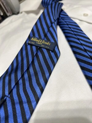 Gravata masculina Ashford & Brooks 100% seda ~ preta e azul ~ listrada ~ feita à mão! - Imagem 1 de 4