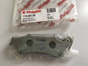 COPPIA PASTIGLIE FRENO ANTERIORI MALAGUTI MADISON 250 1999-2004 APRILIA SCARABEO - Imagen 1 de 1