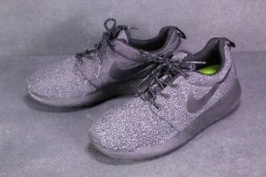 Nike Roshe Run Damen Sneaker Sportschuhe Gr. 40 grau schwarz Print SB2416 - Bild 1 von 7