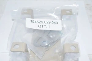 NUEVO Kit de soporte de montaje de actuador de válvula Flowserve 194529.029.040  - Imagen 1 de 3