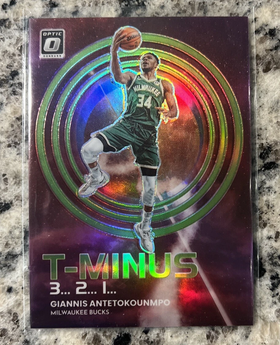 Giannis Antetokounmpo 2022-23 Optic T-Minus Lime Green 103/149 Bucks