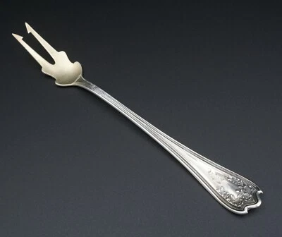 Вилка оливковая рассол 1908 Saart Brothers Blossom чистое серебро 2 зубца 6 дюймов M1727 - Изображение 1 из 4