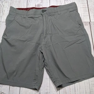 Wrangler Outdoor Silky Smooth grau leicht feuchtigkeitsableitend Herren 38 Shorts - Bild 1 von 10