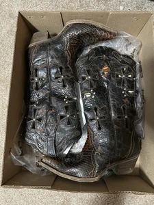 Corral Genuine Python and Leather Women’s Brown Musgo Cut Out Cross Boots sz 6.5 - Picture 1 of 8