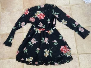 WOMANS BOOHOO BLACK ROSE FLORAL RUFFLE DRESS Romantic Boho Gypsy UK12 EUR40 US8 - Picture 1 of 4