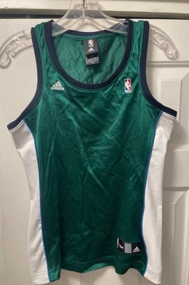 Camiseta deportiva para mujer Adidas Dallas Mavericks NBA4Her Mavs baloncesto moda pequeña Foto 1 de 4