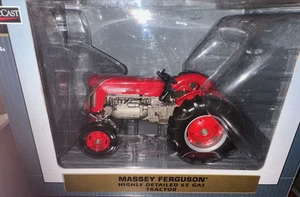 SpecCast Highly Detailed Massey Ferguson 65 Gas Tractor 1:16 SCT 370 #372 - Picture 1 of 2