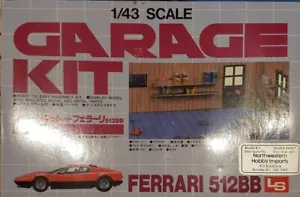 LS Modell Ferrari 512BB mit Garage Maßstab 1/43 Modellbausatz 1980er Jahre Release - Bild 1 von 6