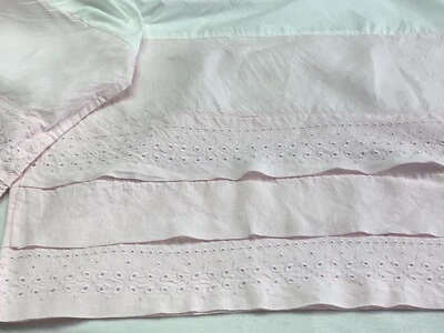 Pottery Barn Niños Rosa Cuna Polvo Volantes-Triple LINO Volantes-EXCELENTE ESTADO Foto 1 de 4