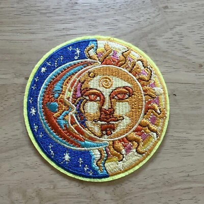 Parche bordado para planchar/coser MR ALE Moon and Sun Foto 1 de 4