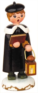 Hubrig Volkskunst 'Kurrendejunge mit Laterne 7cm' - Picture 1 of 1
