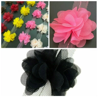 Apliques de tela de encaje con flores racimo de gasa 3D de 2 yardas Foto 1 de 4