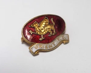 LEYTON ORIENT FC - VINTAGE ENAMEL COFFER BADGE. - Picture 1 of 2