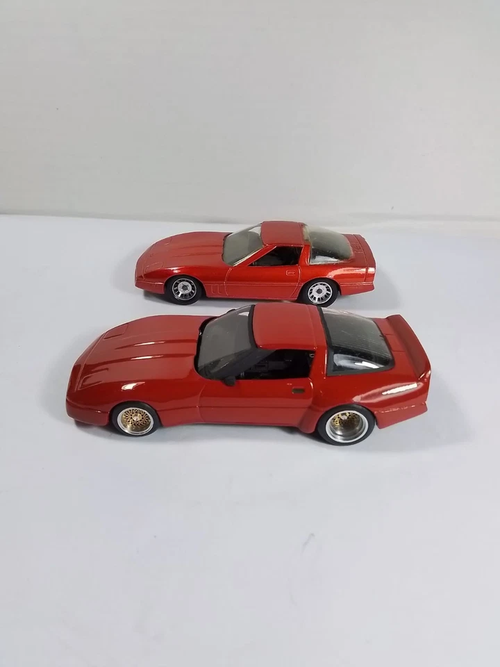Solido elaborato Chevrolet Corvette imsa version 1984+ base originale in regalo  - Immagine 1 di 3