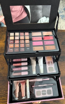 Ulta Beauty Box (pink) "So Posh edition" 45 Pcs Makeup Kit Collection NEW - Immagine 1 di 4