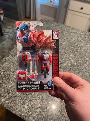 2017 Hasbro Generations Transformers Power of the Primes Micronus Mini Figure - Image 1 of 2