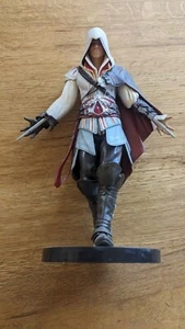 Assassin's Creed 2 mit Figur Ezio Auditore, White Edition - Bild 1 von 6